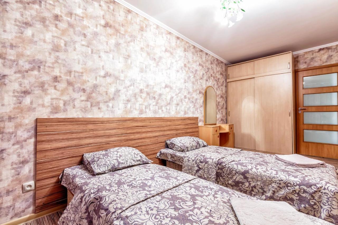 411 Lighthouse Apartments Arbat - Traveler'S Choice Almaty Eksteriør billede