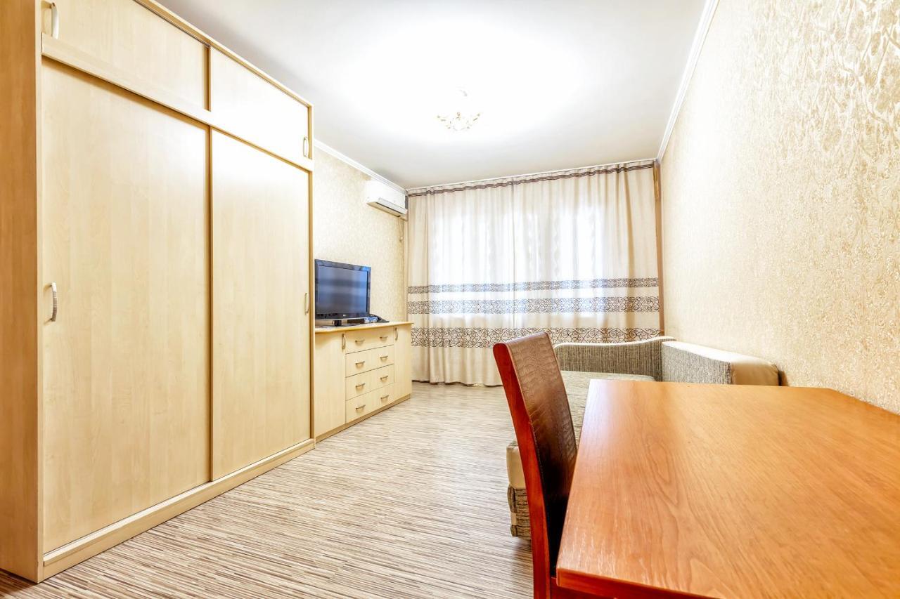 411 Lighthouse Apartments Arbat - Traveler'S Choice Almaty Eksteriør billede